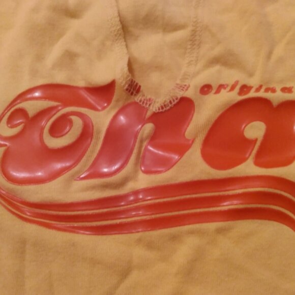 Aritzia Original TNA Shirt M/L Sleeveless Ringer Tee Yellow Red Logo - Picture 7 of 8